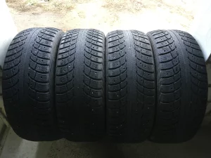 Покрышки зимние легковые 205/60/16 Gislaved