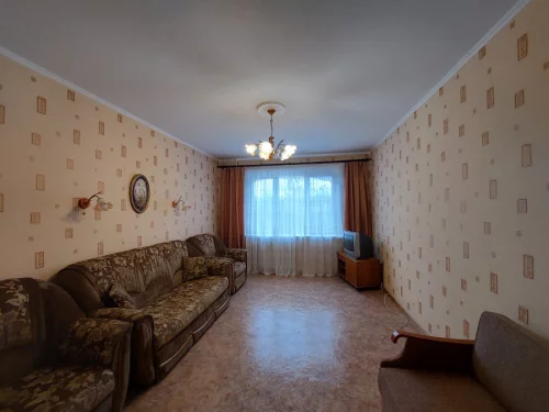 1 комнатную квартиру