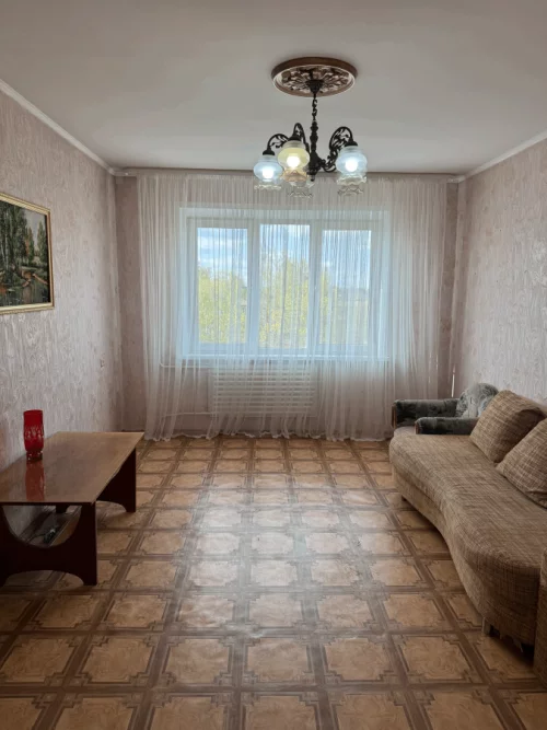 Трехкомнатная квартира по ул. Урицкого д. 137