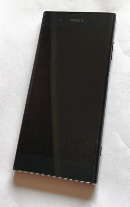 Смартфон SONY Xperia XA1 Plus