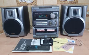 Музыкальный центр AIWA NSX-S202