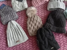 Новые шапки 10 р