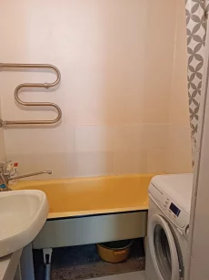 1-комнатную квартиру на пр-т Строителей