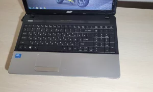 Ноутбук Acer E1-531