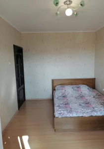 2х квартиру пр-кт Строителей 44