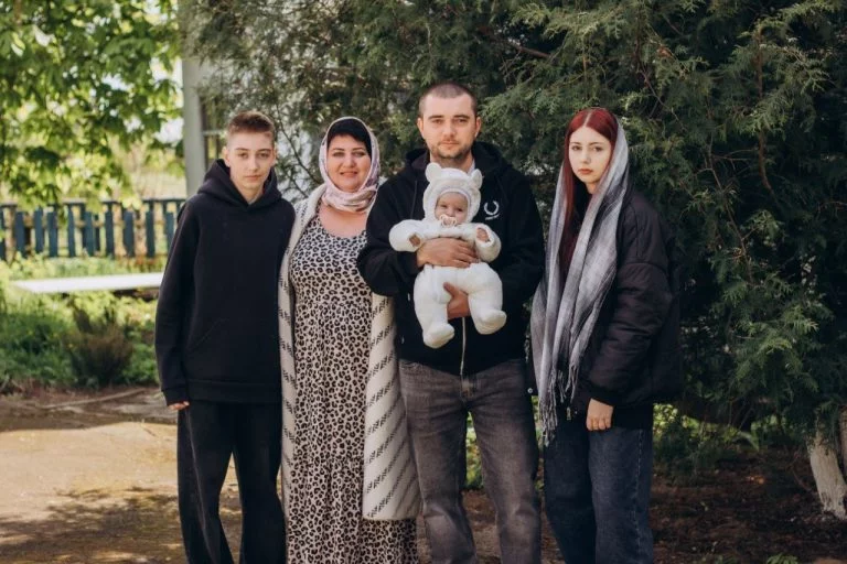 Энергия семьи: как в Бобруйске поддерживают многодетных энергетиков
