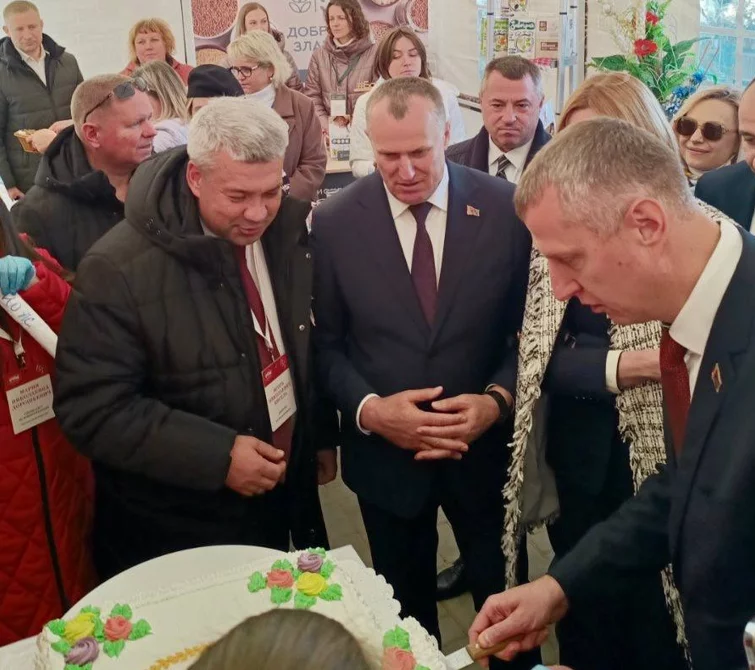 Как «Красный пищевик» поздравлял аграриев
