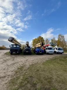 Аренда автовышки16м, 22м, 28м. Поворотные люльки. Вездеходы.