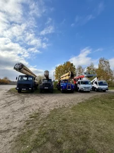 Аренда автовышки16м, 22м, 28м. Поворотные люльки. Вездеходы.
