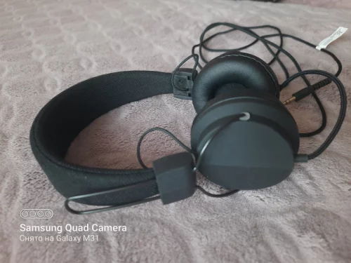Наушники из Германии. Состояние новых. 25 р