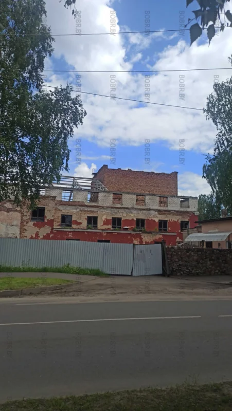 Давно продается. Кому-нибудь надо?)