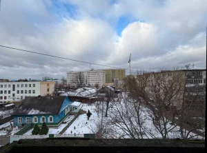 4-х комнатная квартира в центре по ул. Октябрьская, 123. 27700 у.е