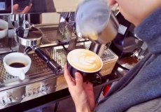 Бариста в Кофейню CafeWhite