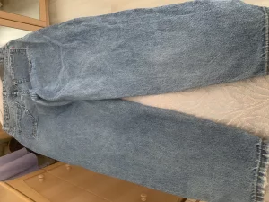 Джинсы женские