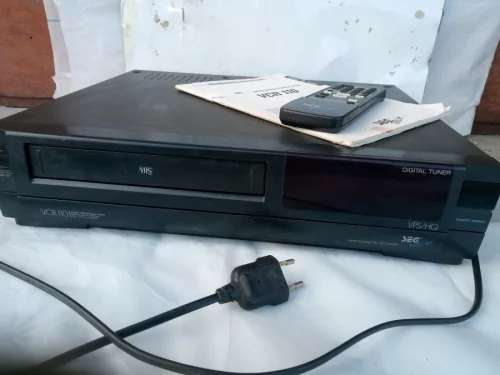 Видеомагнитофон SEG (Schmid Electronics Group)