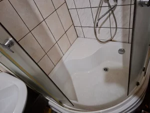 Душевую кабину