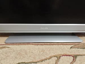 Телевизор ЖК Philips 32