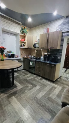 Благоустроенный жилой дом со всеми удобствами