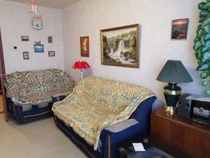 1-комнатную квартиру на длительный срок на 6 микрорайоне