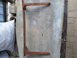 Крепление под раковину