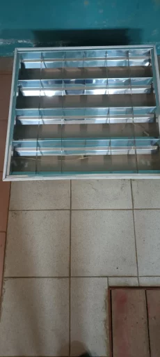 Светильник потолочный