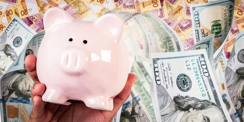 Доллар набирает, российский рубль — нет