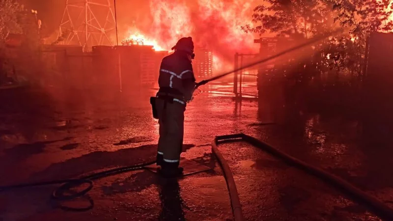 Пожар в общежитии тушили в Бобруйске