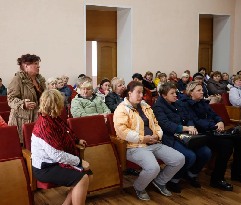 О правилах и требованиях говорили спасатели в районном ТЦСОН