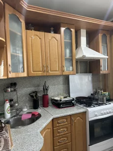 Однокомнатную меблированную квартиру