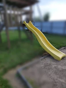 Скалодром и горка