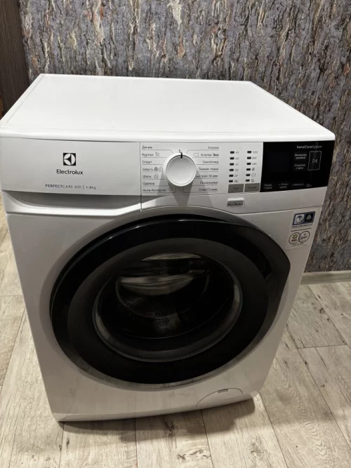 Стиральная машина Electrolux под ремонт / запчасти