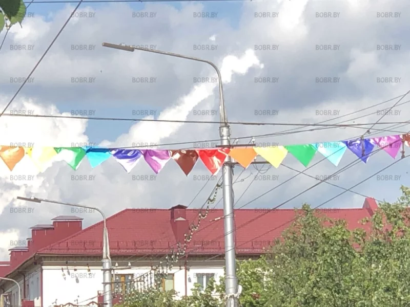 Флажки "веселенькие". От Европы не отстаем