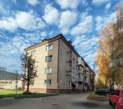 1 комнатная квартира в центре города. Адрес: Островского 12