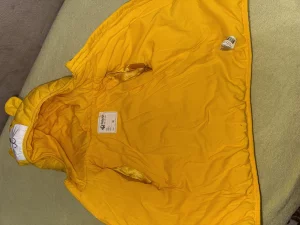 Детскую куртку