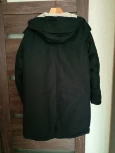 Продам куртку зимнюю.