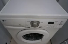 Стиральная машинка LG 5кг (150 руб)