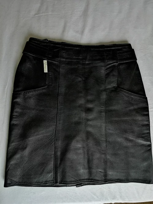 Юбка натуральная кожа короткая