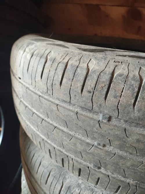 Резина лето р18 195/60