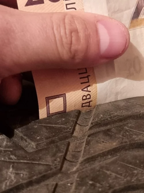 Зима 205/55 R16 Pirelli Italia 4 мм 40р за колесо