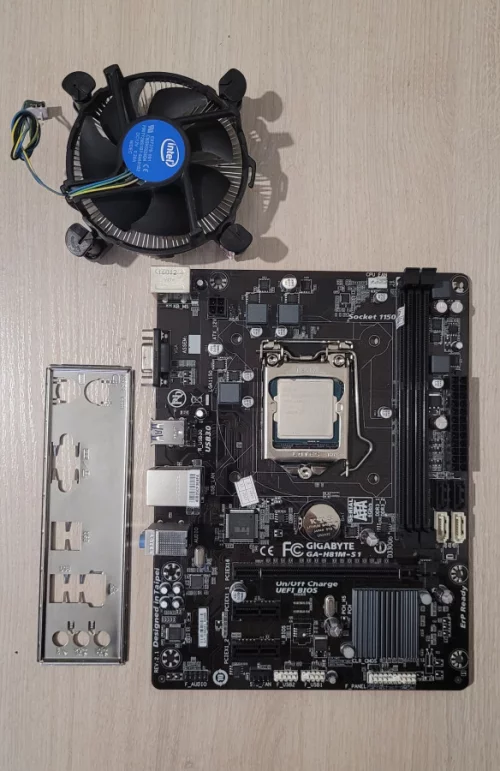 Материнская плата с кулером socket 1150