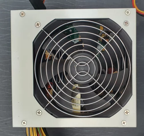 Блок питания FSP 600W