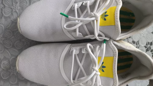 Продам мужские кроссовки Adidas