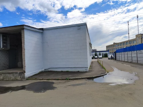 Площадь 17, 3 м2 на 1 этаже, под склад или пункт приема вторсырья и тд