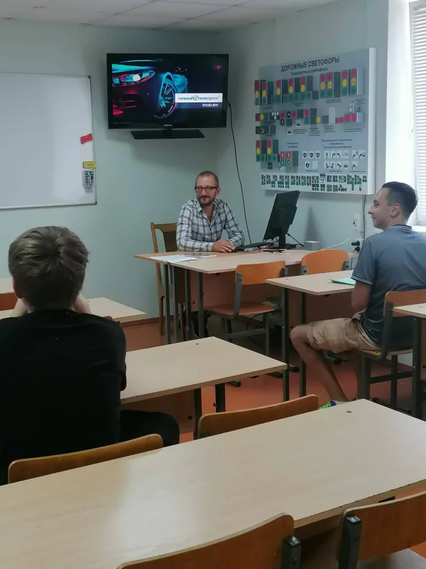 Автошкола «Форсаж»  приглашает на обучение вождению категории «В»