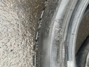 Зимняя шина KORMORAN 205/55 R17