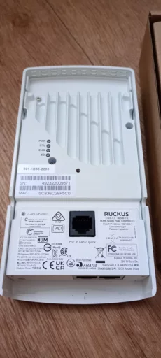 Точка доступа Ruckus h350