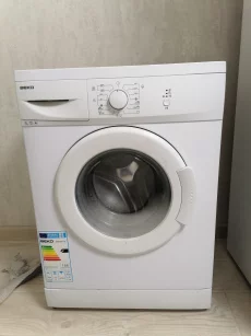 Стиральную машину BEKO