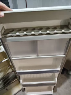 Холодильник в хорошем состоянии