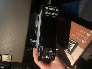 Магнитолу рабочую