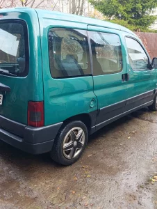 Пежо партнер 2002 года